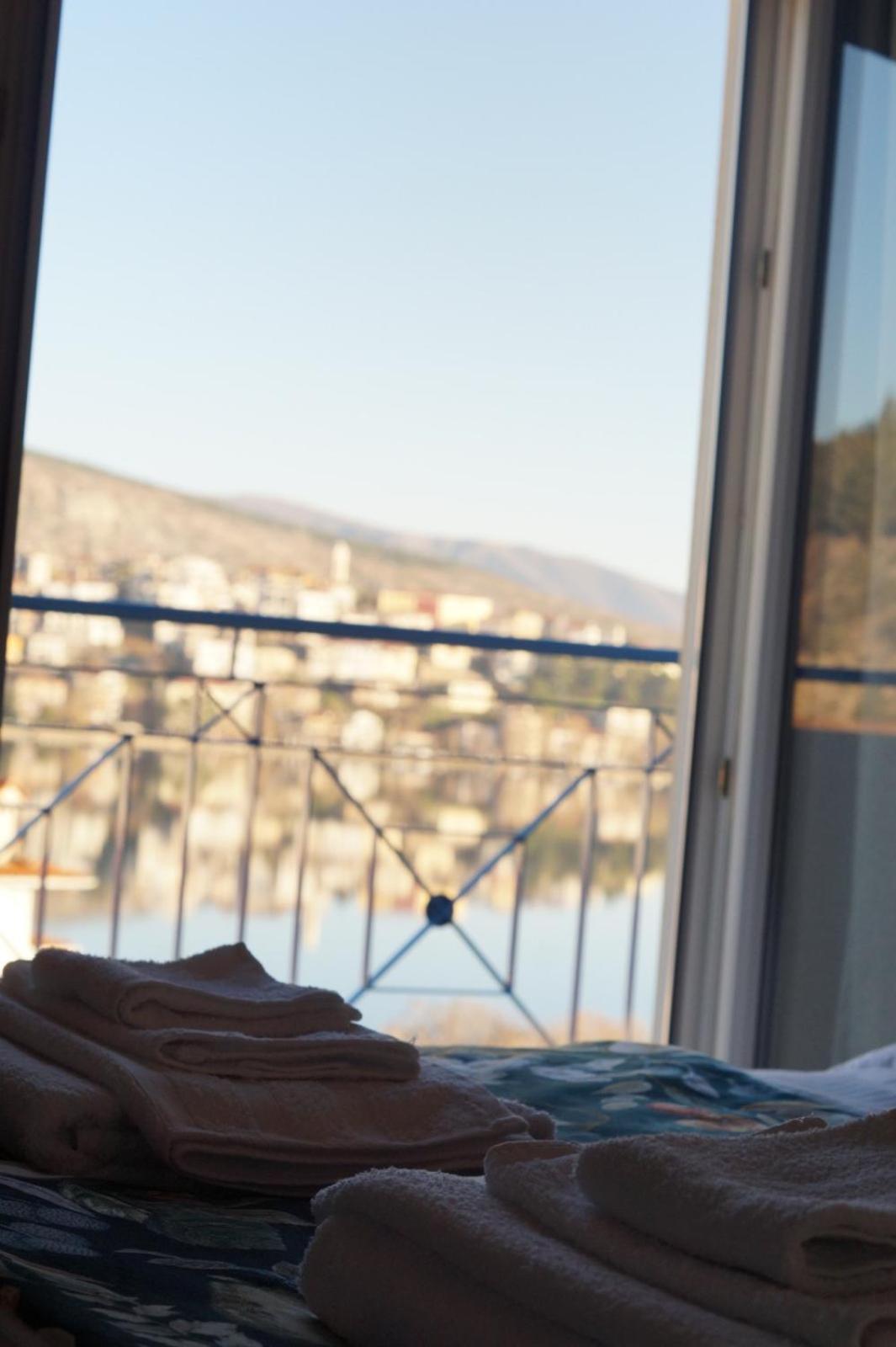 Daphne Luxury Apartment Kastoriá Eksteriør bilde